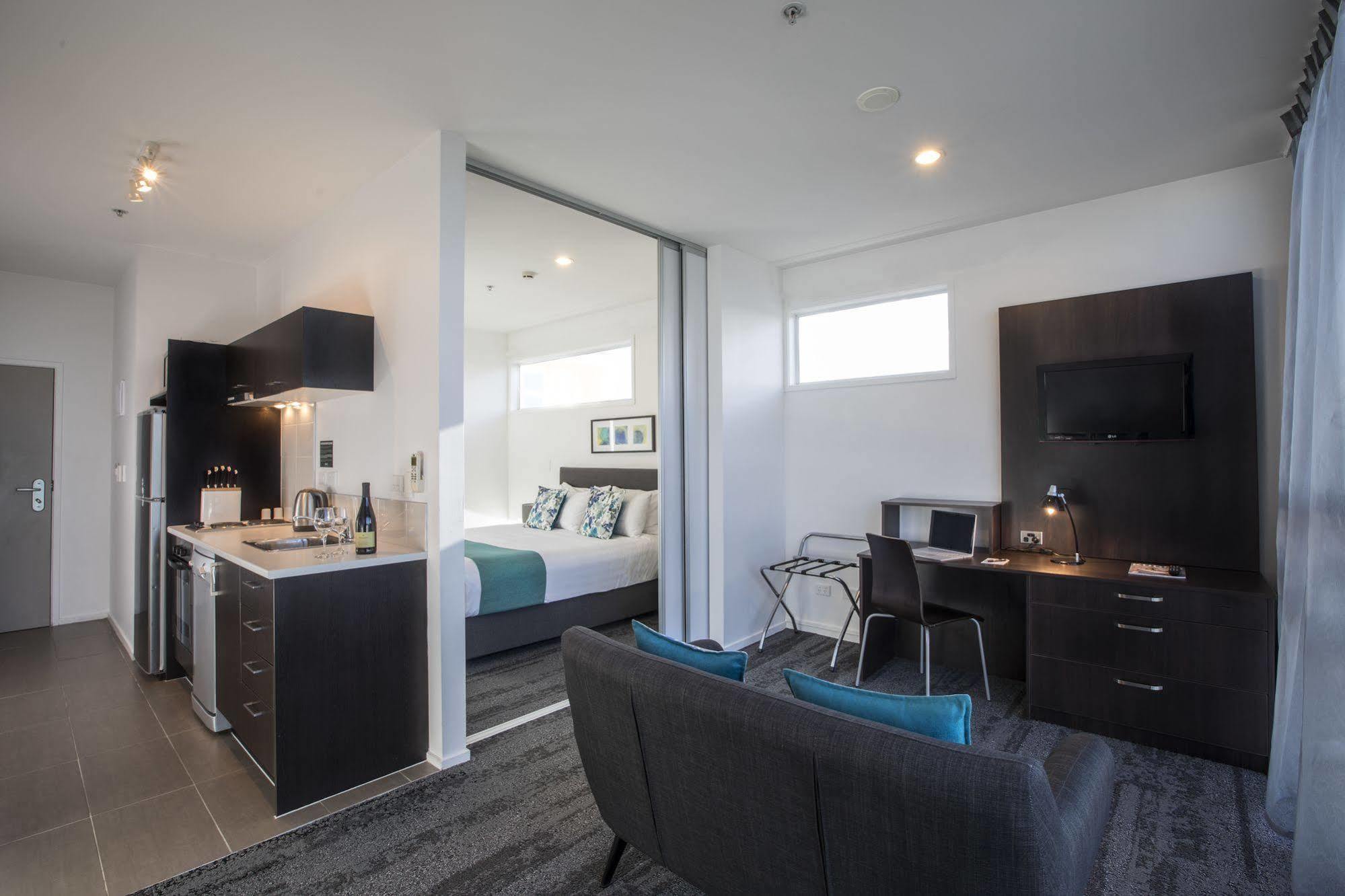 Quest Henderson Serviced Apartments Auckland Exterior photo